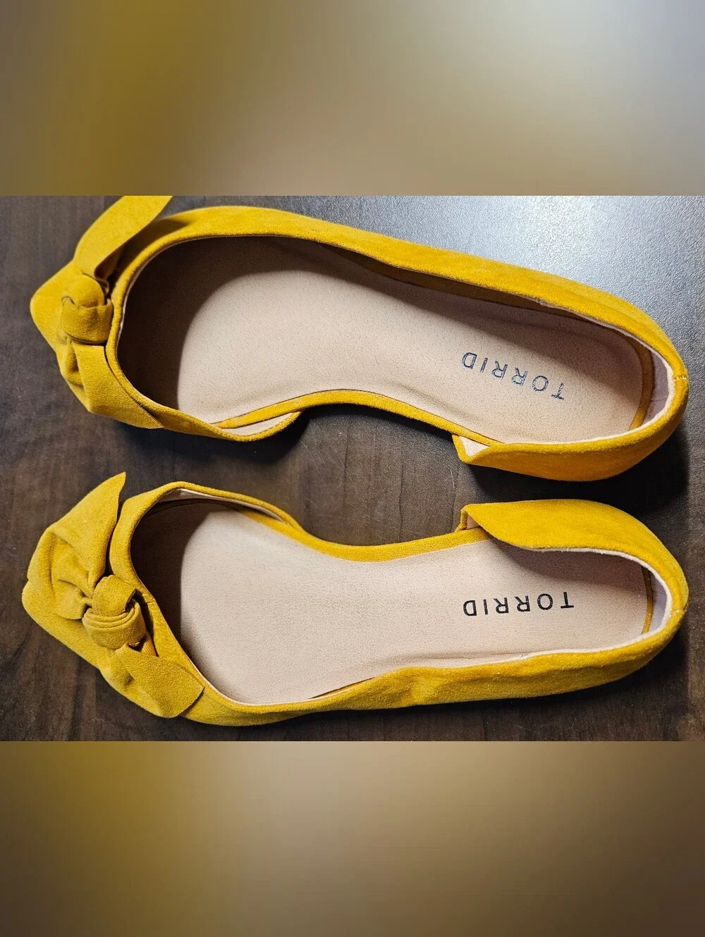 Torrid 8W Mustard Yellow Suede Bow Pointed Toe Flats